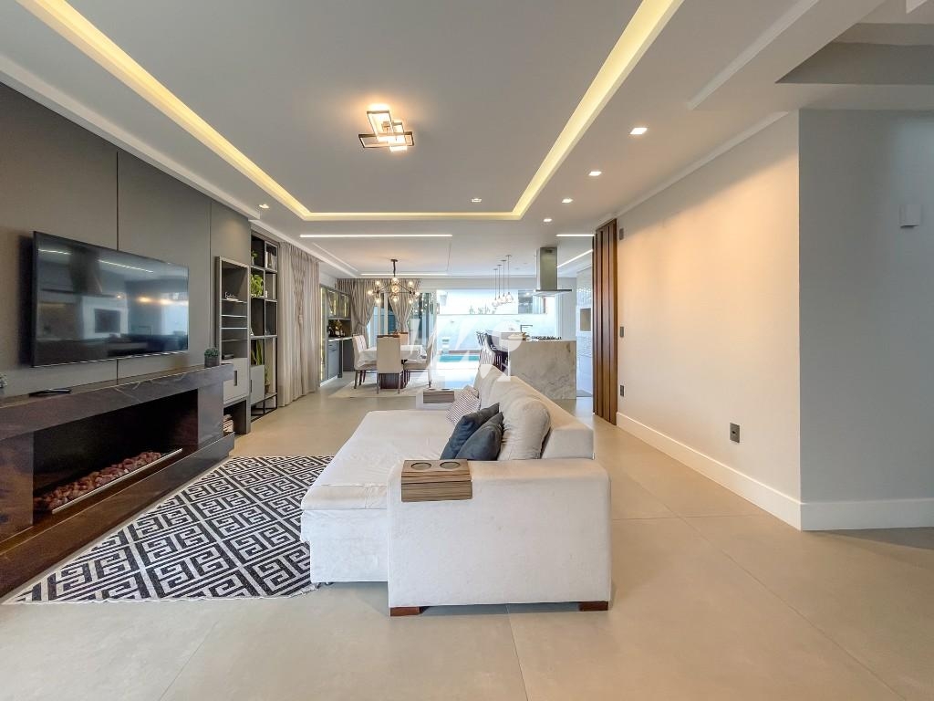 Casa em Pedra Branca, Palhoça. 4 quartos, 300m². Imagem 4 de 29